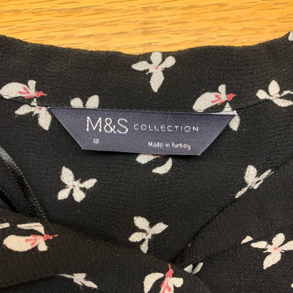 Butterfly shirt🦋 - Picture 4 of 4